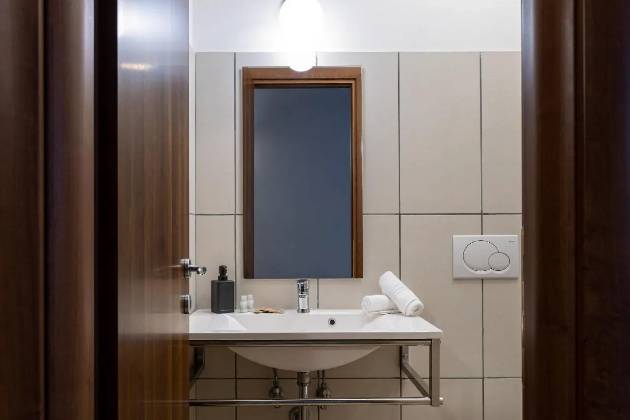 San Lorenzo Rooms Rome 2*,  Italy