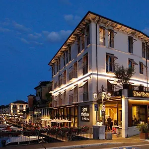 https://hotel-bellarrivo.hotelinveneto.com