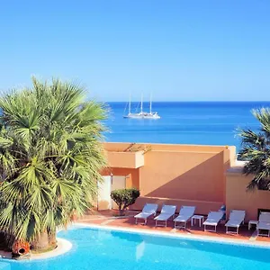punta-nord-est.sicilyhotelsitaly.net/