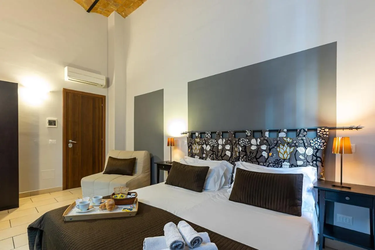 San Lorenzo Rooms Rzym 2*,  Włochy
