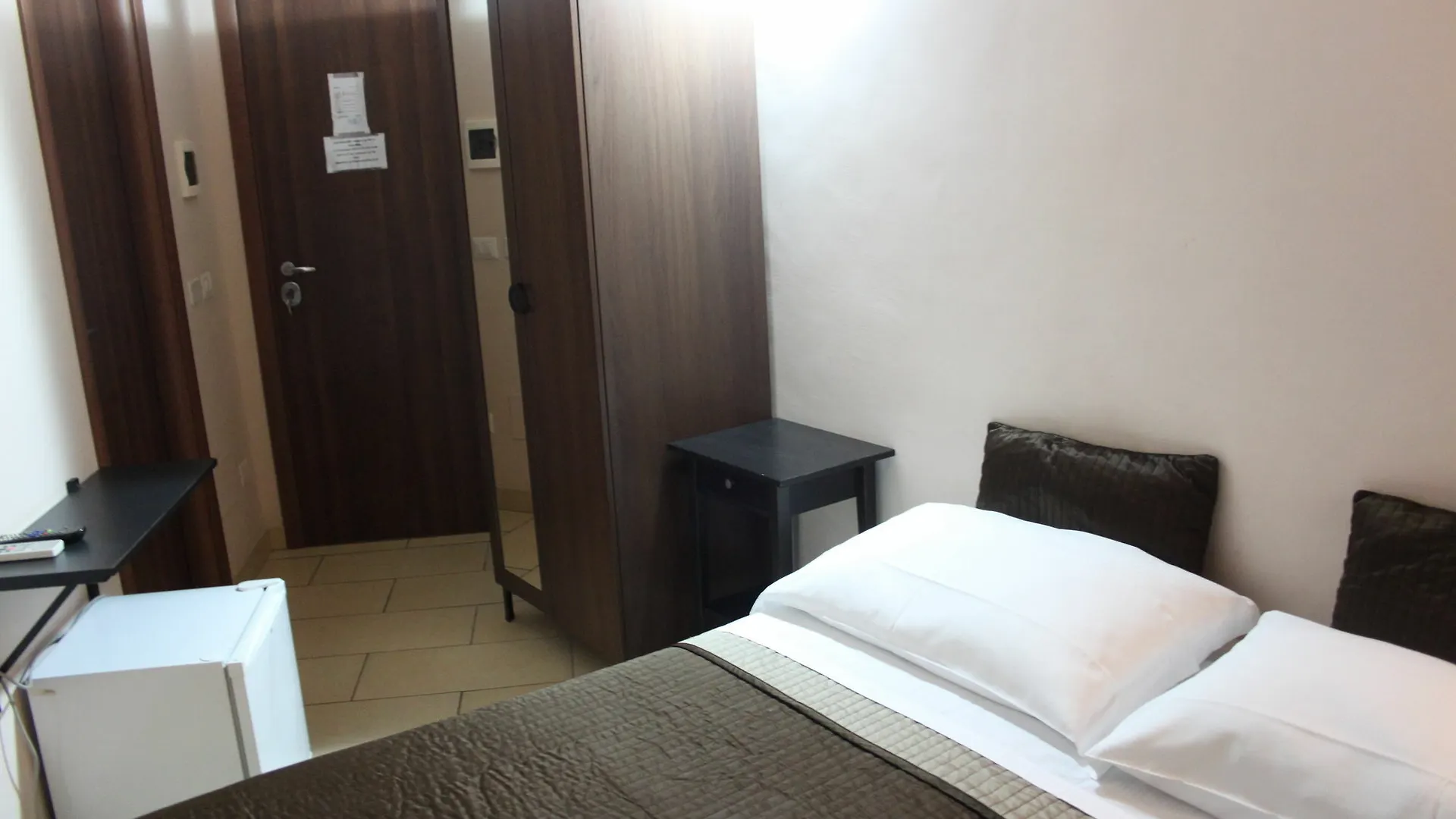 San Lorenzo Rooms Řím 2*,